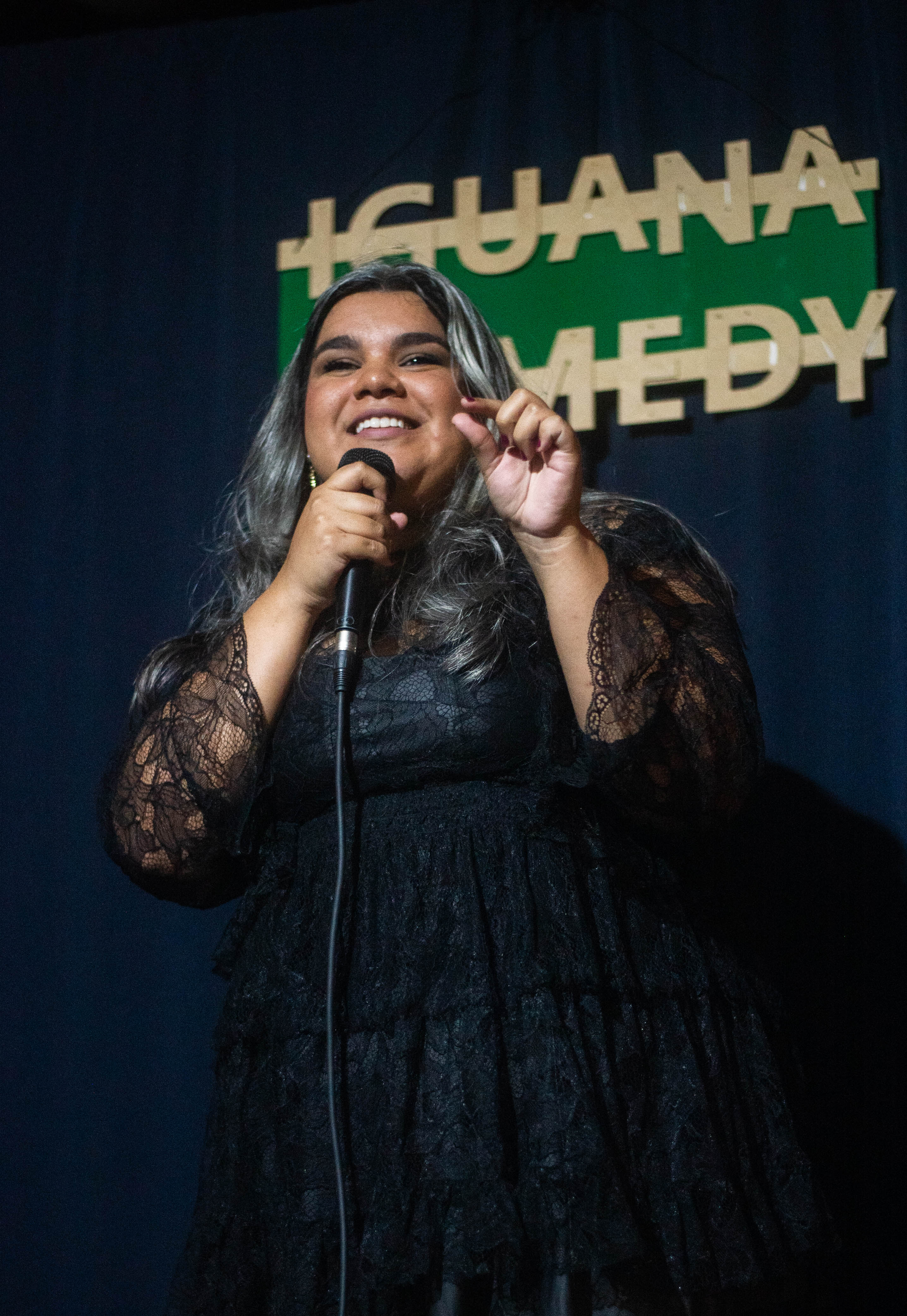 Fernanda Gutierrez on the mic